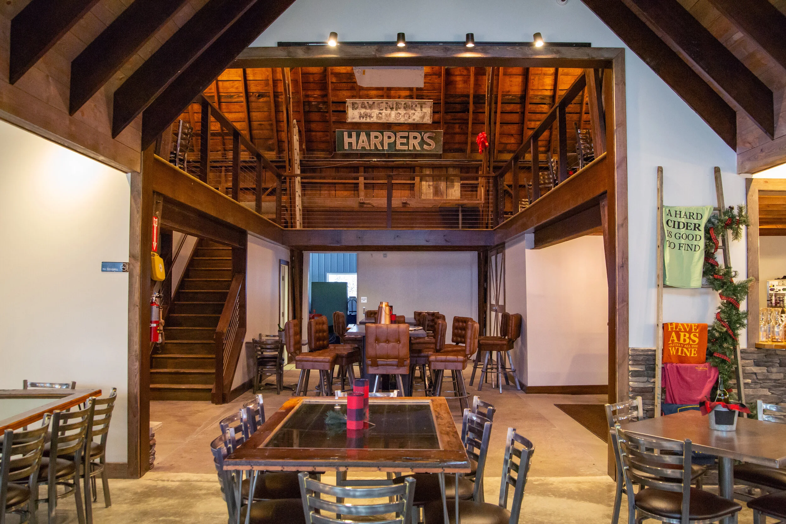 Davenport Fruit Farm Cidery and Winery — Kelly Rhoades Photography